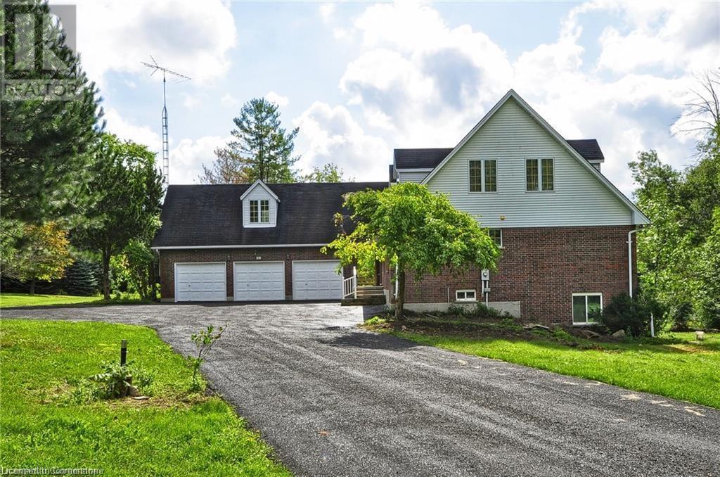Primary Photo - 685 Briardean Rd