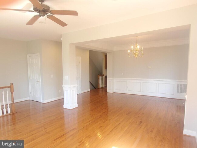 Building Photo - 6908 Witton Cir
