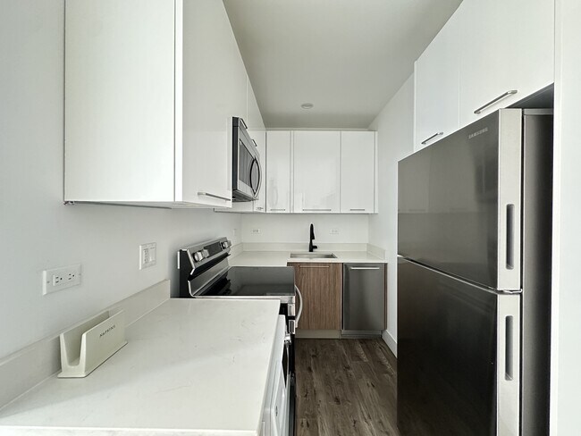 Foto del edificio - 941 W Carmen Ave