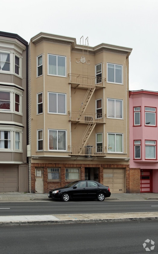 Building Photo - 531 Guerrero St