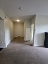 Building Photo - 6628 120 St