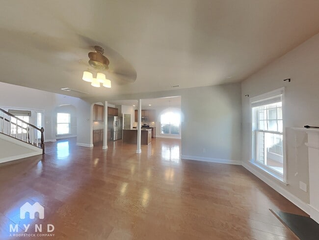 Foto del edificio - 1101 Forest Willow Ln