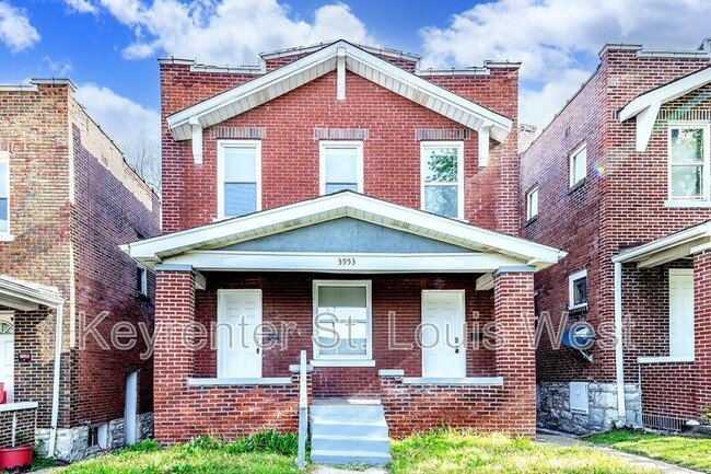 Building Photo - 3953 Tholozan Ave