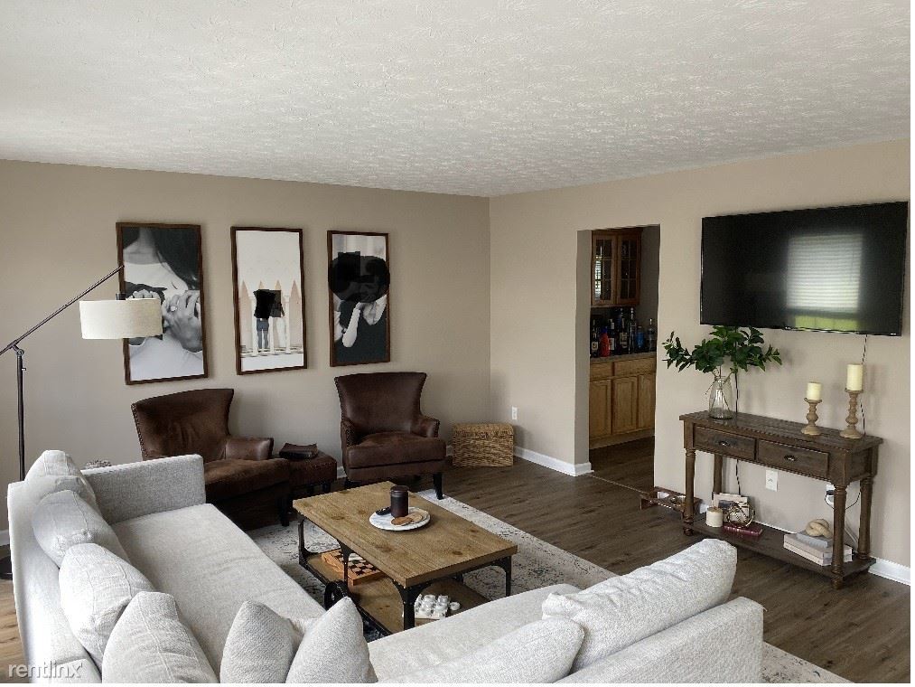 Primary Photo - 3 br, 2.5 bath Condo - Village Terrace 181...