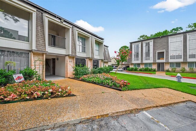 Foto del edificio - 12633 Memorial Dr