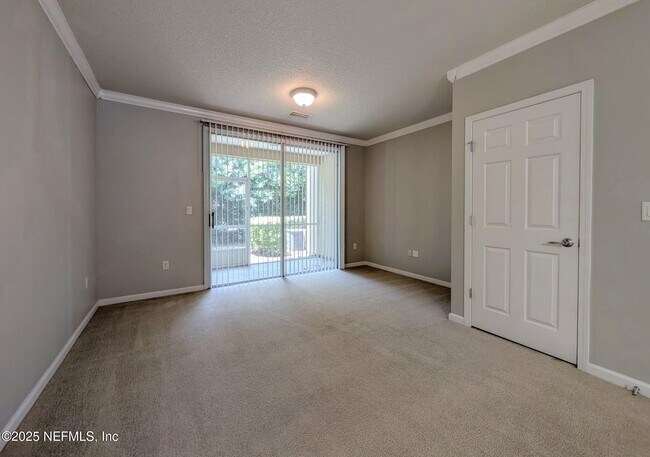 Building Photo - 8090 Summer Cove Ct