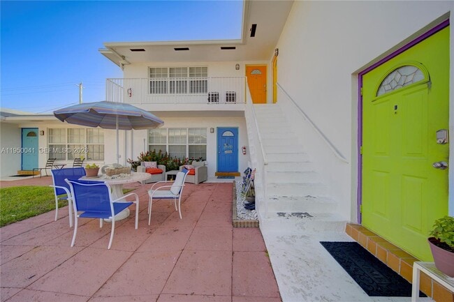 Foto del edificio - 2855 NE 30th St