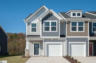 Building Photo - 9 Meteora Way