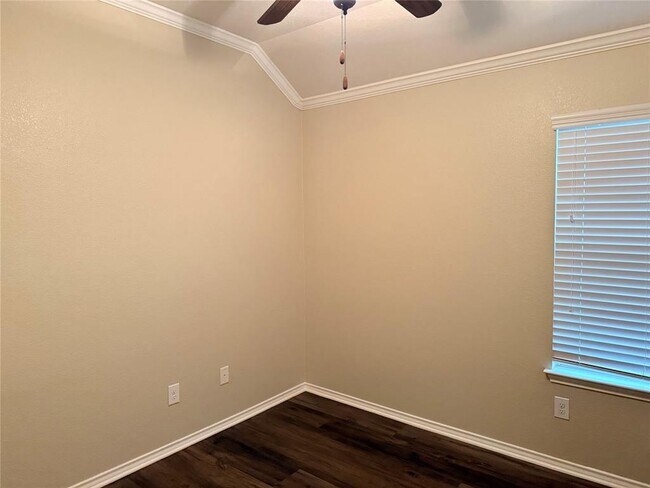 Foto del edificio - 1704 Tranquility Ln