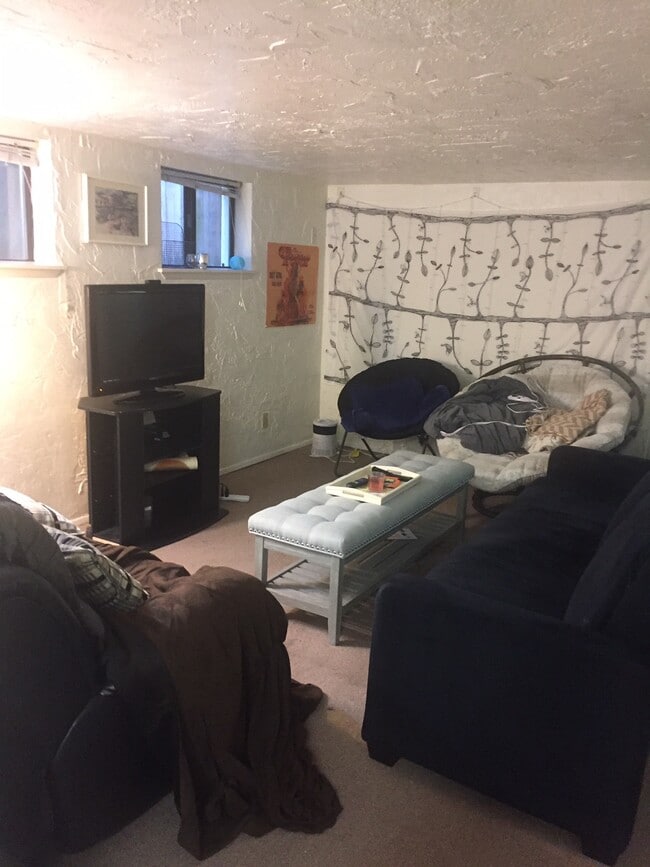 Building Photo - 6244 25th Ave NE