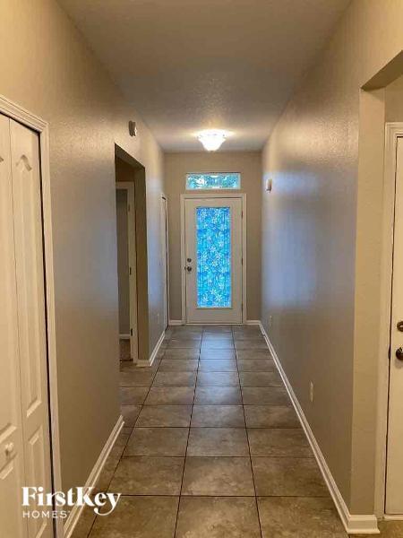 Building Photo - 4112 Fishing Creek Ln