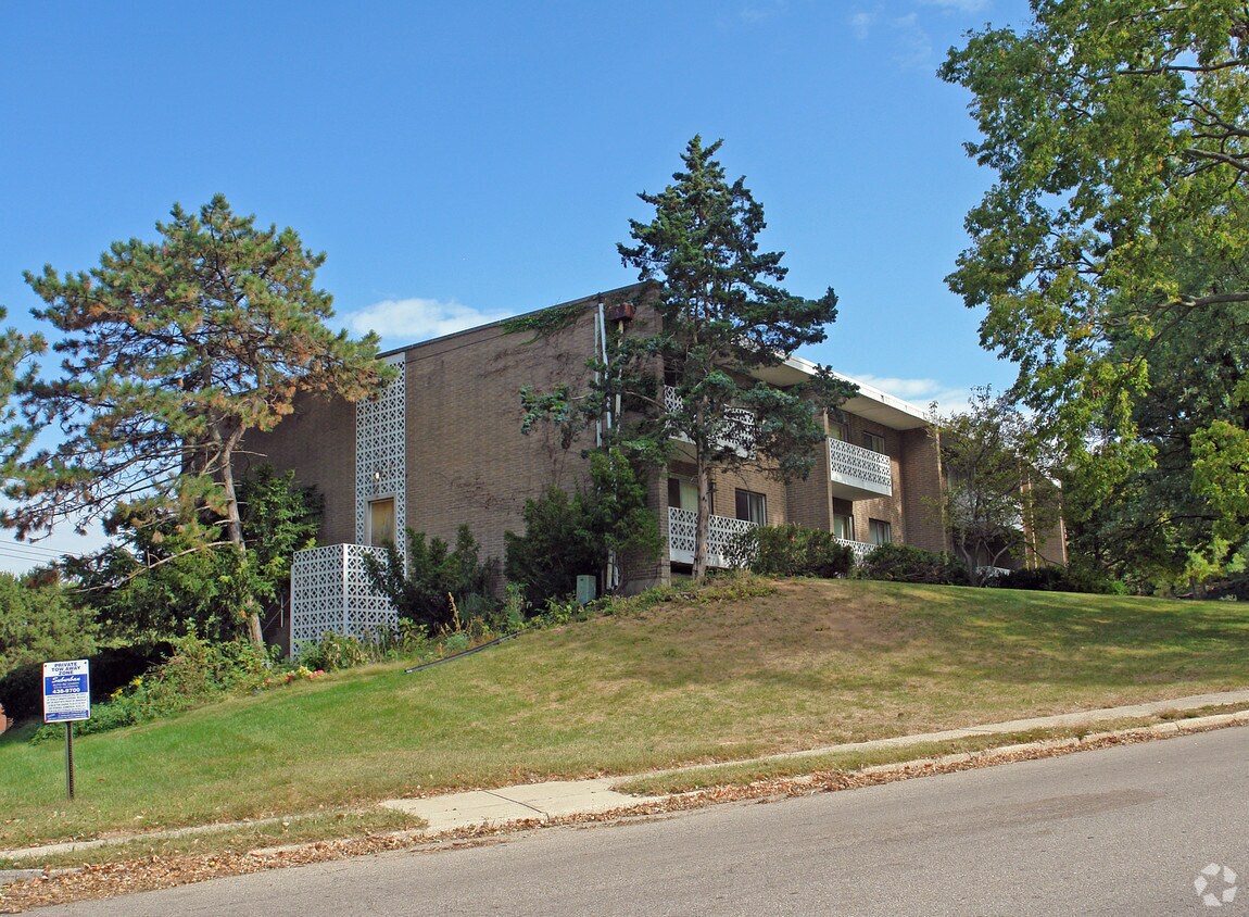 Embassy Arms Apartments Kettering, OH