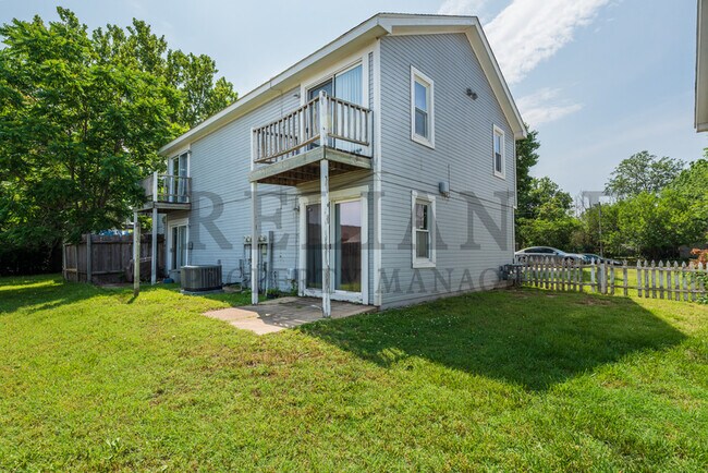 Foto del edificio - 7206 #1 West Douglas Avenue