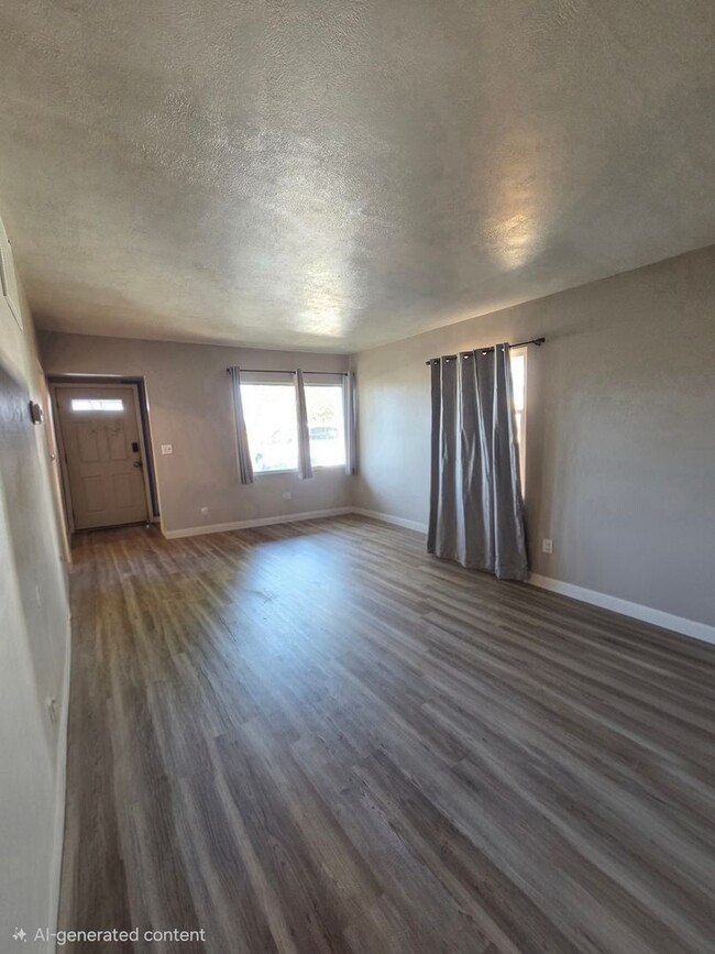 Building Photo - Coming Soon 3-bedroom, 1-bath home