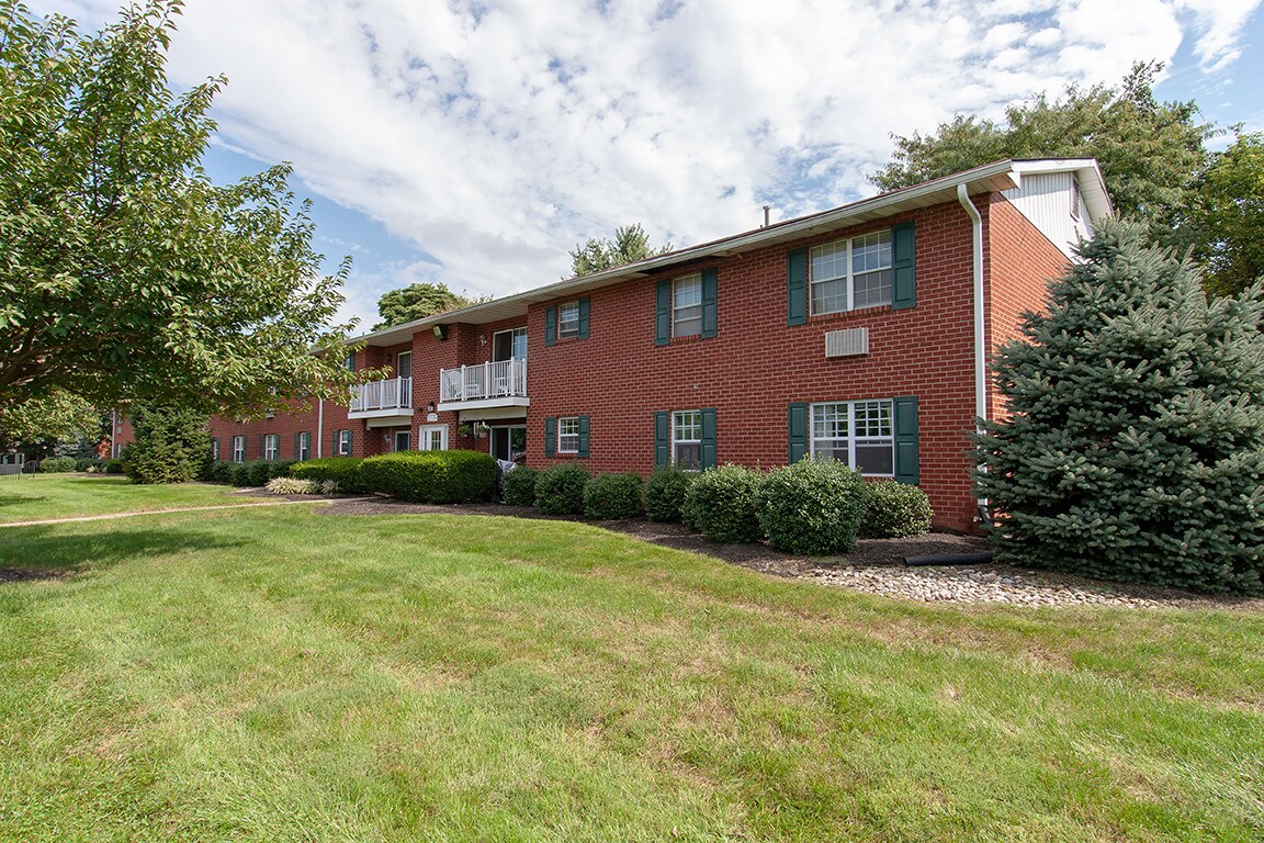 The Meadows at Lehigh 3310 East Blvd Bethlehem, PA