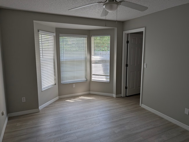 Building Photo - 3570 Sugarplum Ln