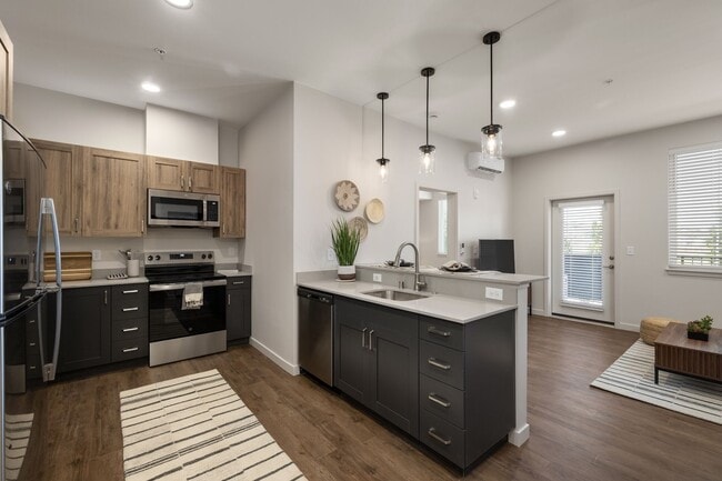 Building Photo - Argyle Southridge