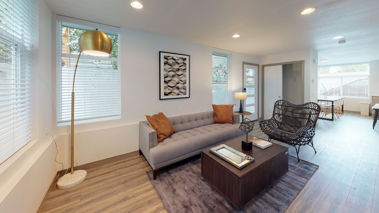 Photo - 3308 Claremont Ave S Townhome
