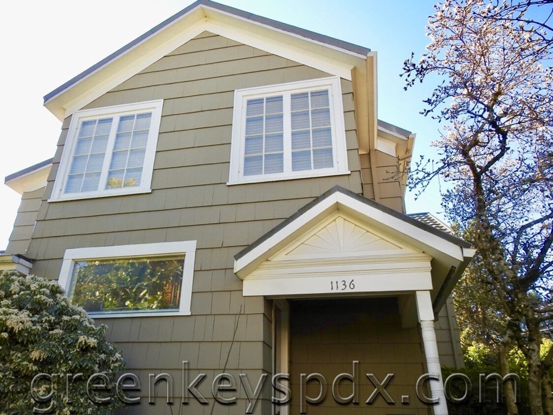 10197-1136 - 10197-1136