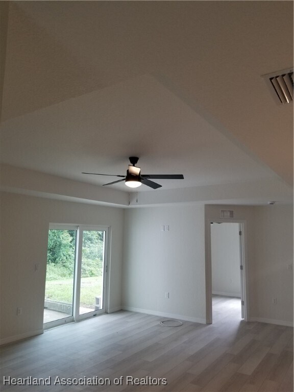 Foto del edificio - 420 W Waterway Ave NW