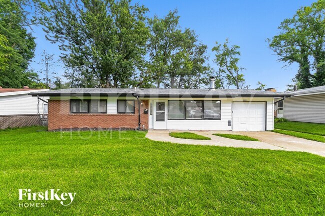 Foto del edificio - 3045 Kingsley Dr