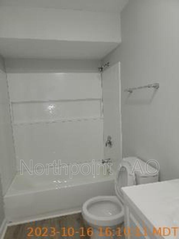 Foto del edificio - 6437 Maddox Rd