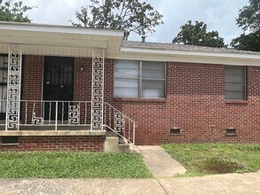 Building Photo - 3117 Ware St