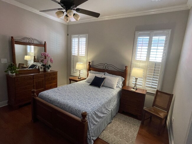 Foto del edificio - 113 Laurel Grove Blvd