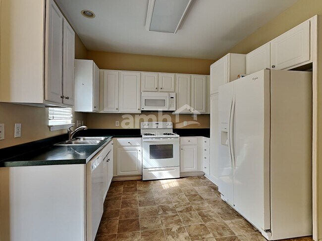 Building Photo - 407 Windham Ct