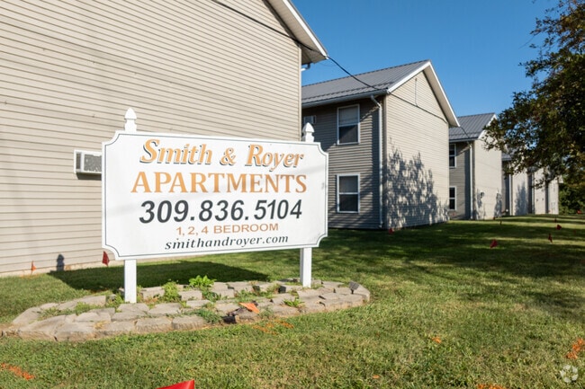 Building Photo - Smith and Royer Apartments
