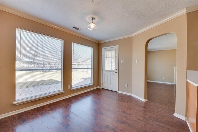 Building Photo - 6611 Amberfield Ln