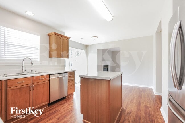 Foto del edificio - 6622 Courtland St