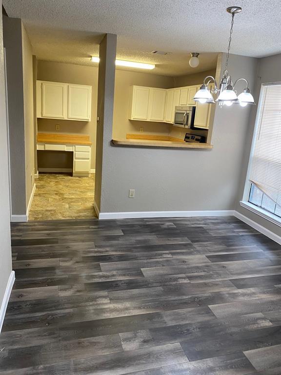 Building Photo - 3055 Gregory Ln