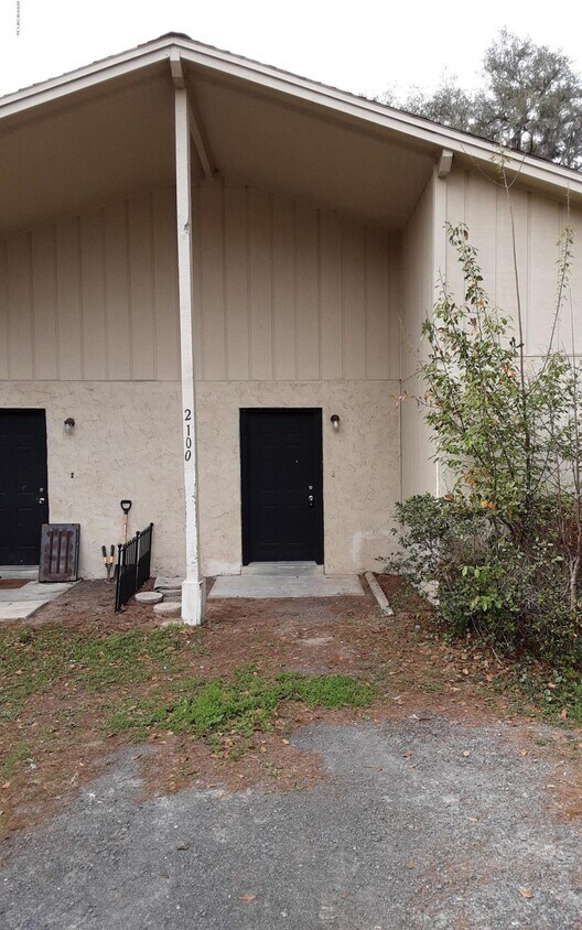 Primary Photo - 2100 Cornell Rd