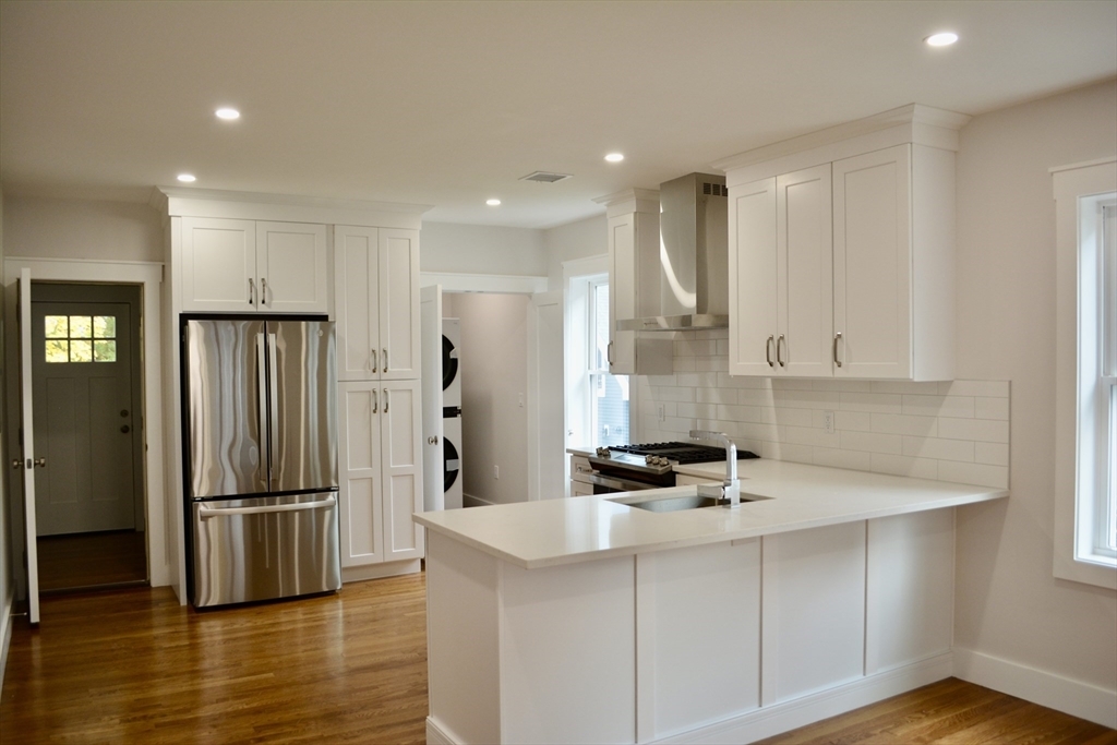 Foto principal - 12 Whitford St