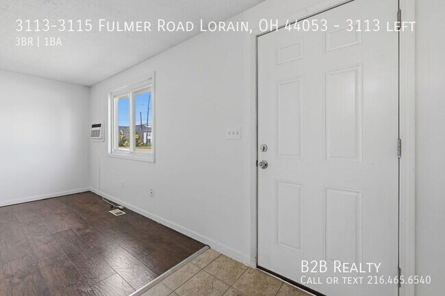 Building Photo - 3113-3115 Fulmer Road Lorain, OH 44053-3113 left