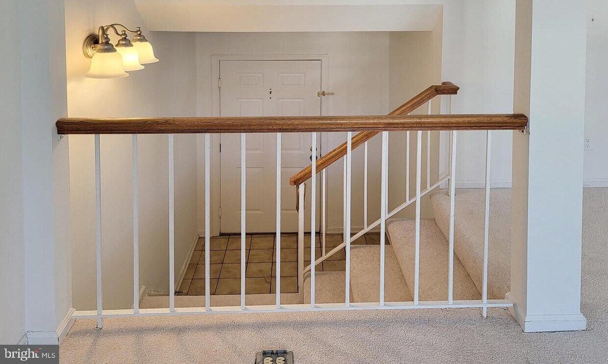 Foto principal - 12931 Grays Pointe Rd