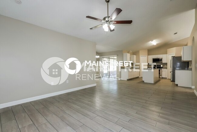 Foto del edificio - 3850 Sleepy Hill Oaks Loop