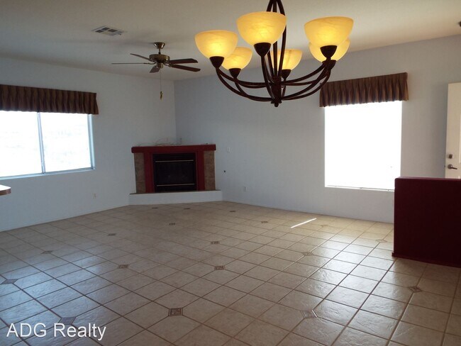 Building Photo - 2 br, 2 bath House - 6912 Squaw Mountain D...