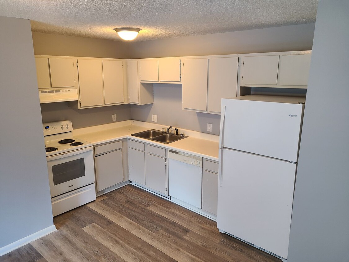 Primary Photo - Great 2 bed 1 bath in Mayodan-View this ho...