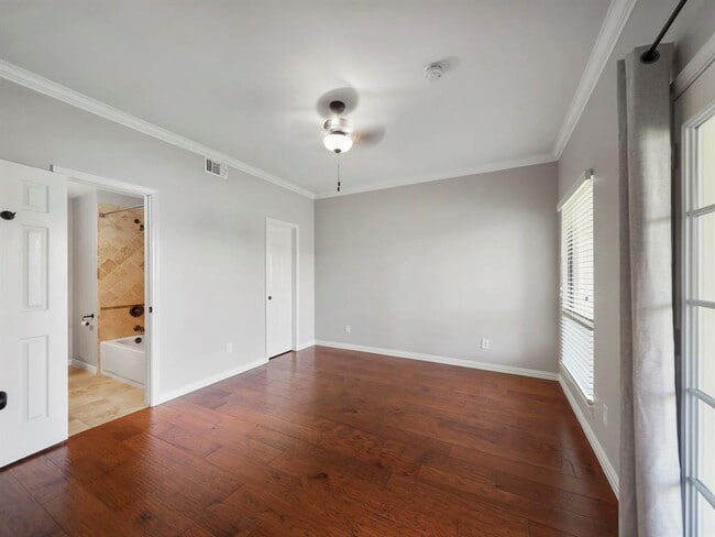 Building Photo - 4144 Greystone Way