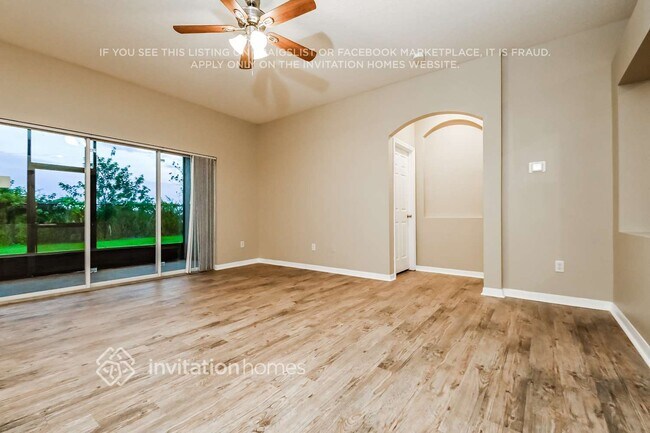 Foto del edificio - 1527 Emerald Hill Way