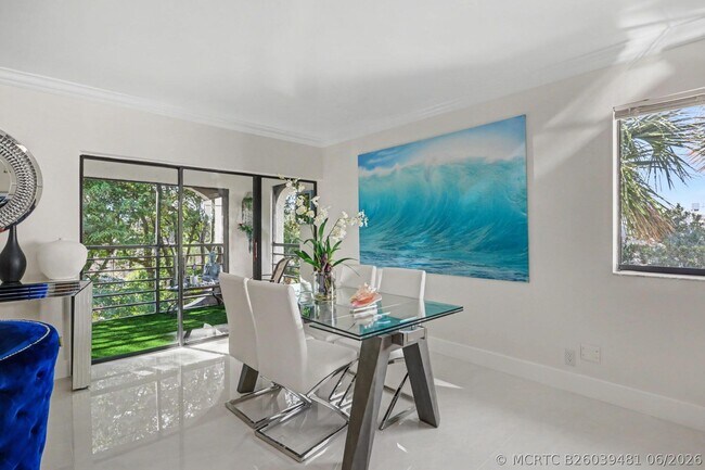 Foto del edificio - 403 Longboat Ln W