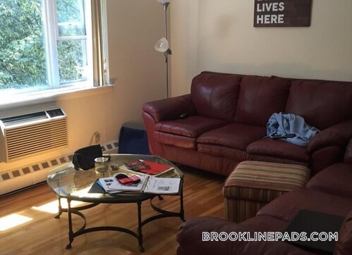 Foto principal - 59 Parkman St