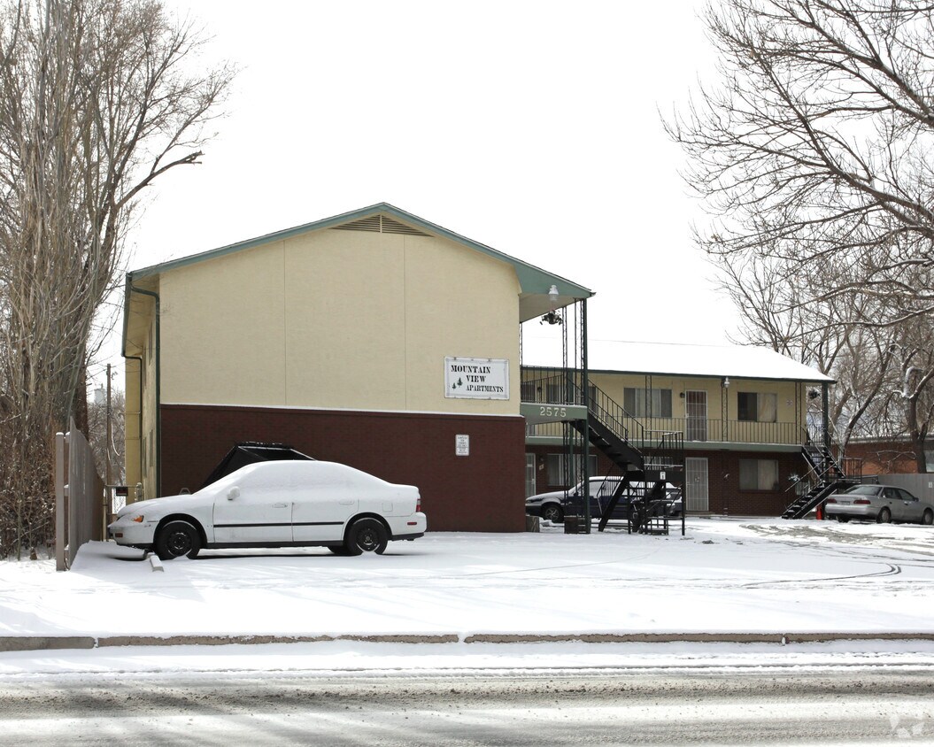 Mountain View Apartments Apartments in Colorado Springs, CO