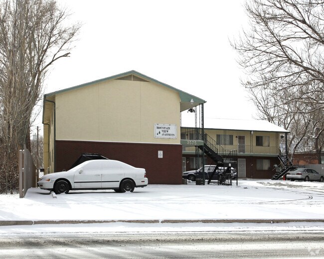 Mountain View Apartments Rentals Colorado Springs, CO