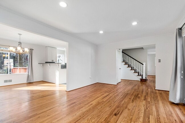 Photo - 17020 Briardale Rd House