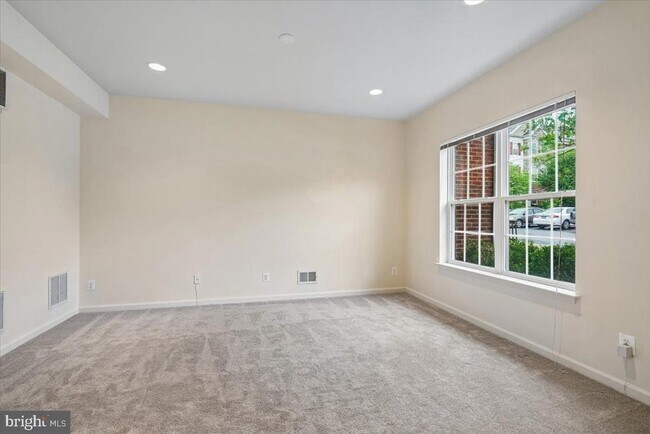 Building Photo - 43611 Sonora Seed Terrace