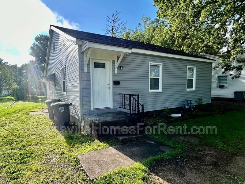 Primary Photo - 1206 S 1208 Boeke Rd