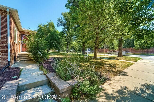 Foto del edificio - 4 br, 2 bath House - 591 S. University Blvd